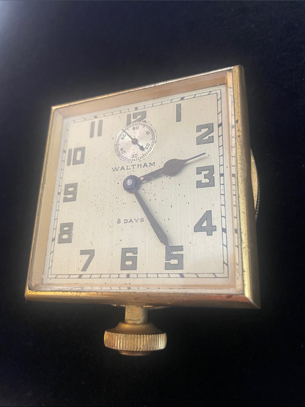 Vintage WALTHAM 8 Day Gold-Tone Square Clock - RUNS! - Picture 2 of 4